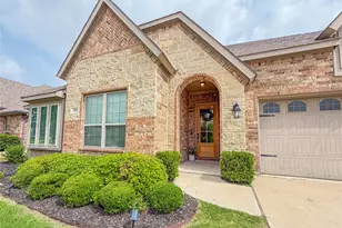 343 Abbott Ln, Waxahachie, TX 75165 - Photo 1