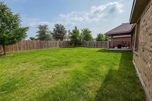 343 Abbott Ln, Waxahachie, TX 75165 - Photo 16