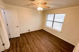 206 E 3rd St, Tolar, TX 76476 - Photo 10