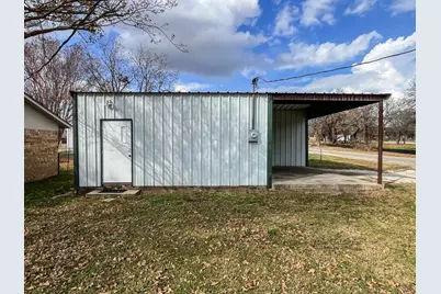 206 E 3rd Street, Tolar, TX 76476 - Photo 18