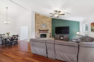 4249 Fryer St, The Colony, TX 75056 - Photo 4