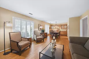 4017 Hildring Dr E, Fort Worth, TX 76109 - Photo 4