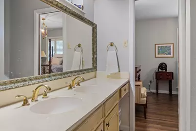 4017 Hildring Drive E, Fort Worth, TX 76109 - Photo 18