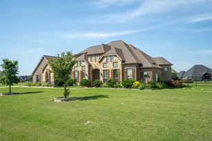 415 Silver Spur Trail, Rockwall, TX 75032 - Photo 2