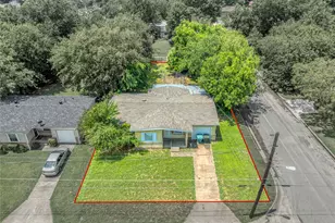 2120 N Hickory St, Sherman, TX 75092 - Photo 2