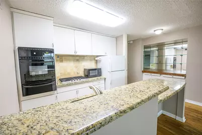 3883 Turtle Creek Boulevard #1717, Dallas, TX 75219 - Photo 4