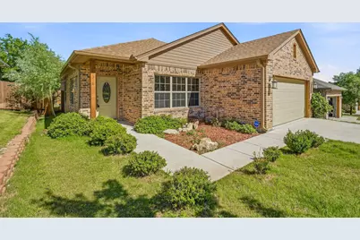 1316 Liberty Street, Weatherford, TX 76086 - Photo 2