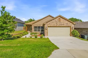 1316 Liberty St, Weatherford, TX 76086 - Photo 1