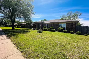 3117 Kingswood Dr, Garland, TX 75040 - Photo 4