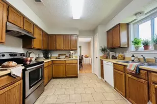 3117 Kingswood Dr, Garland, TX 75040 - Photo 32
