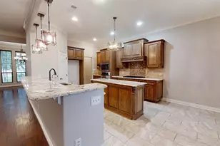 3722 Cove Timber Ave, Granbury, TX 76049 - Photo 8
