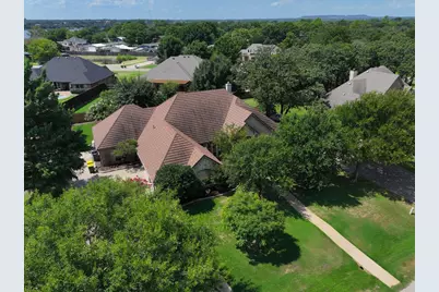 3722 Cove Timber Avenue, Granbury, TX 76049 - Photo 2