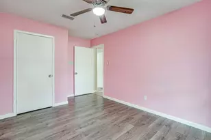 700 NW Barbara Ln, Burleson, TX 76028 - Photo 28