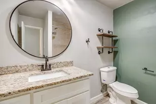 700 NW Barbara Ln, Burleson, TX 76028 - Photo 30
