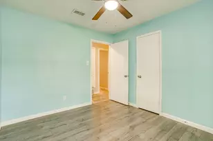 700 NW Barbara Ln, Burleson, TX 76028 - Photo 24