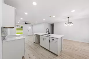 3842 Soft Wind Dr, Dallas, TX 75241 - Photo 14