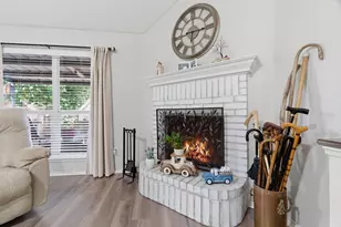 3912 Periwinkle Dr, Fort Worth, TX 76137 - Photo 8