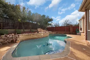 5605 Bailey Ct, Arlington, TX 76017 - Photo 4