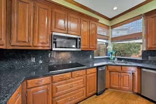 5605 Bailey Ct, Arlington, TX 76017 - Photo 22