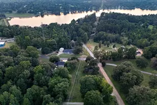 1408 E Lake Dr, Gladewater, TX 75657 - Photo 40