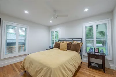864 Peavy Road, Dallas, TX 75218 - Photo 12