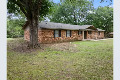 4006 Mark Lane, Mt Pleasant, TX 75455 - Photo 2