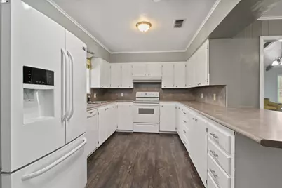 4006 Mark Lane, Mt Pleasant, TX 75455 - Photo 12