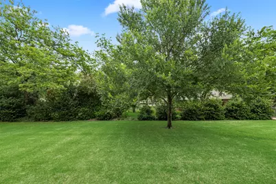 8911 Hickory Hill Drive, Granbury, TX 76049 - Photo 18