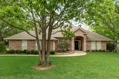 8911 Hickory Hill Drive, Granbury, TX 76049 - Photo 2