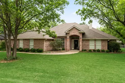 8911 Hickory Hill Drive, Granbury, TX 76049 - Photo 4