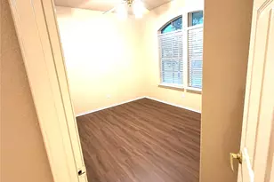 8704 Corral Cir, Fort Worth, TX 76244 - Photo 8