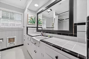 5014 Rexton Ln, Dallas, TX 75214 - Photo 20