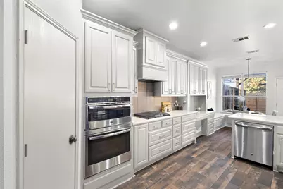 12026 Yoakum Drive, Frisco, TX 75035 - Photo 10