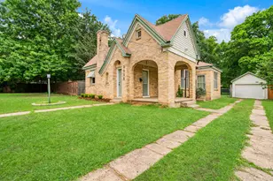 2335 Simpson St, Paris, TX 75460 - Photo 2