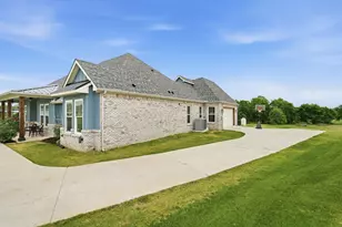 10210 Finch Rd, Sanger, TX 76266 - Photo 40