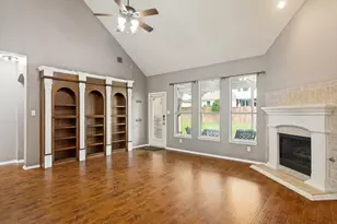 2216 Forest Creek Dr, Mansfield, TX 76063 - Photo 4