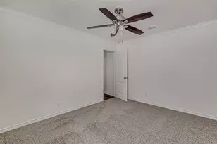 1140 Hidden Meadow Dr, Burleson, TX 76028 - Photo 20