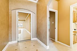 308 Pecos Dr, Burleson, TX 76028 - Photo 4