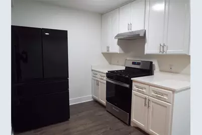 8949 Shorelark Drive, Dallas, TX 75217 - Photo 10