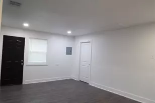 8949 Shorelark Dr, Dallas, TX 75217 - Photo 22