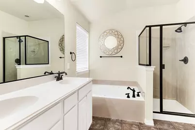 2556 Chambers Drive, Lewisville, TX 75067 - Photo 30