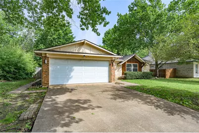 1028 S Idlewild Drive, Sherman, TX 75090 - Photo 2