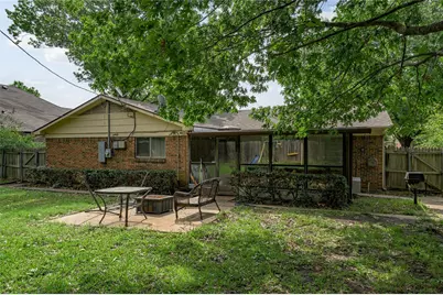 1028 S Idlewild Drive, Sherman, TX 75090 - Photo 26