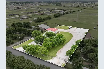 2030 County Road 4010, Decatur, TX 76234 - Photo 6