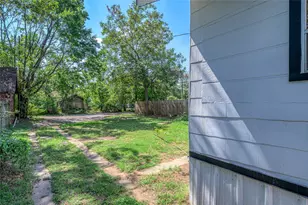 708 W Texas St, Denison, TX 75020 - Photo 18