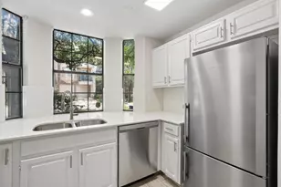 4307 Gilbert Ave, Dallas, TX 75219 - Photo 4