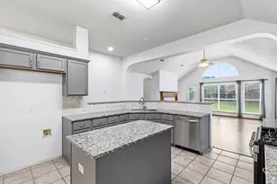 6803 Woodcrest Ln, Sachse, TX 75048 - Photo 14