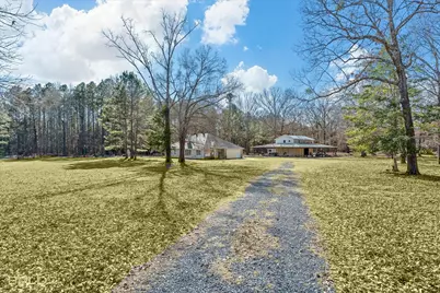 136 Scarborough Road, Benton, LA 71006 - Photo 2