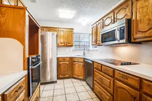 4913 Portola Dr, Garland, TX 75043 - Photo 10