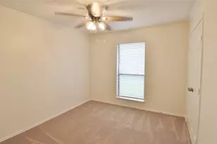 1103 Hemlock Ct, DeSoto, TX 75115 - Photo 8